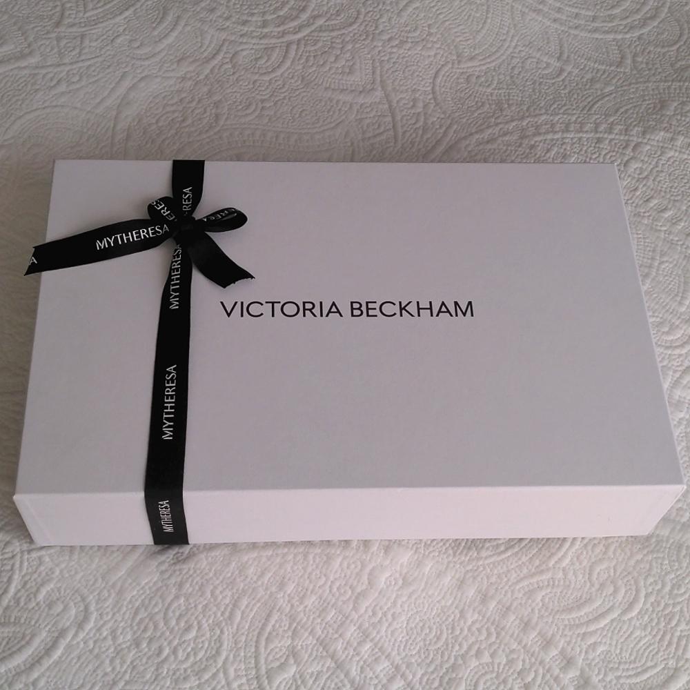Victoria Beckham Box